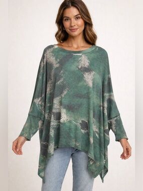 Nally & Millie Green Abstract Poncho Top Asymmetrical Hem  MADE IN USA One Size